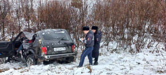 Небезопасный маневр и игнорирование мерами пассивной безопасности привели к смертельному ДТП на 79 км автодороги В.Синячиха-Ирбит