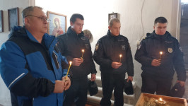 В Ирбите провели панихиду по сотрудникам МВД, погибшим при исполнении служебного долга