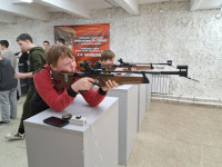 Рождественский турнир по стрельбе из пневматической винтовки прошел в Ирбите