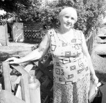 Надежда Петровна от работы не устала.