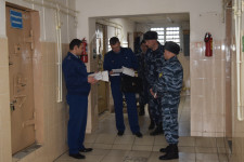 Ирбитский СИЗО-2 проверили прокуроры