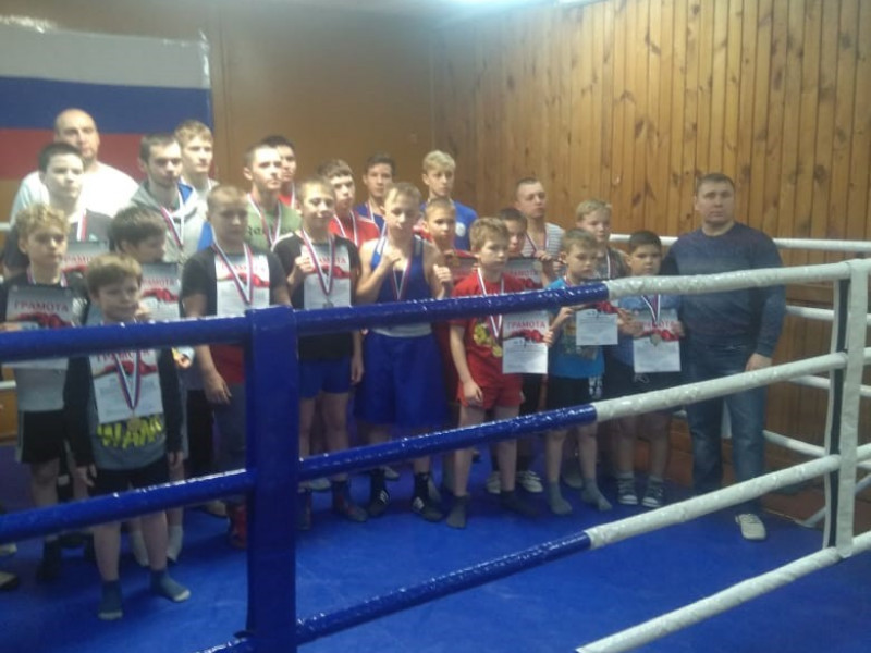 Первенство клуба Маяк по боксу 2019