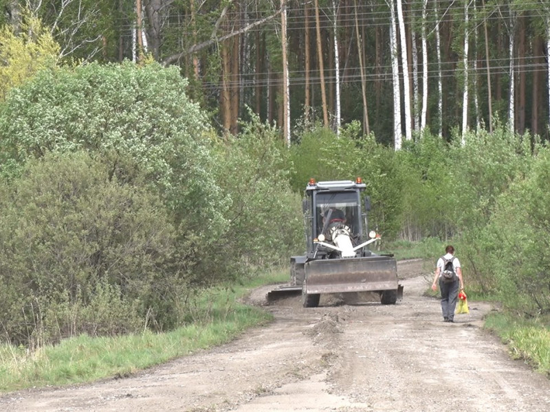 Специалисты предприятия «Ресурс» ведут работы по подготовке дорог к запуску автобусных маршрутов в садовые массивы