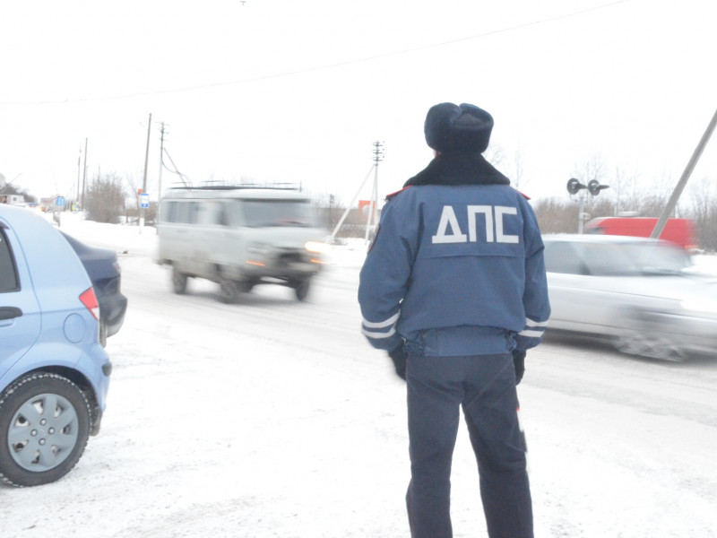 Сотрудники ГИБДД Ирбита провели рейд «Детское кресло»