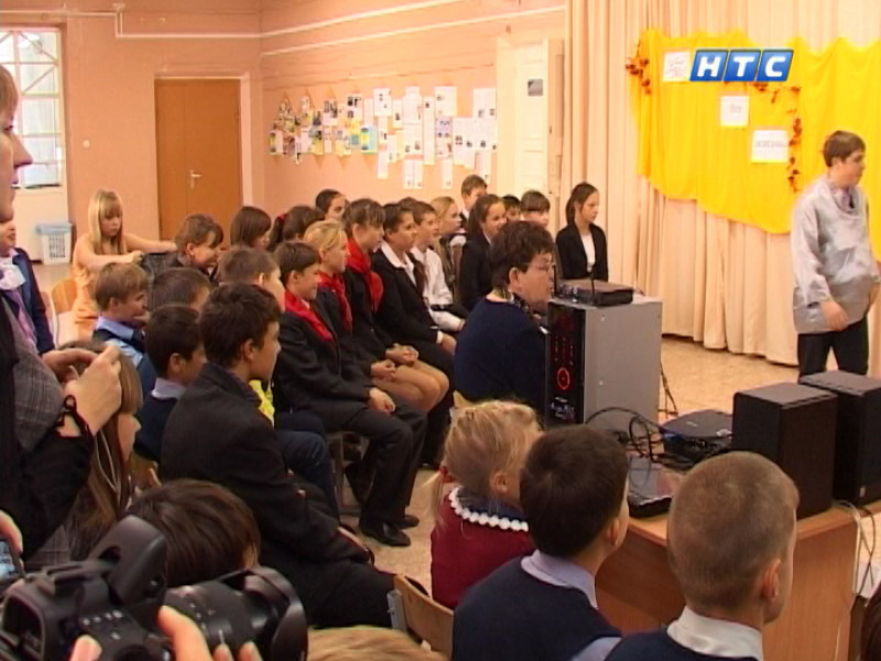 В 13 школе юбилей