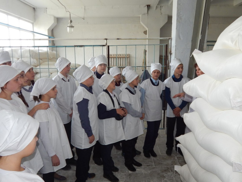 Семиклассники школы №13 узнали, как рождается Ирбитский хлеб 