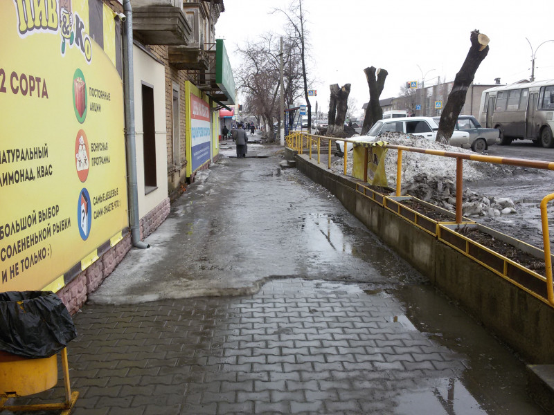 Как проплыть по тротуару, или благоустройство по-Ирбитски