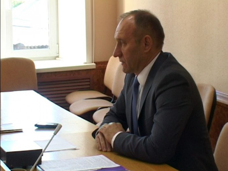 Официально. Аппаратное совещание