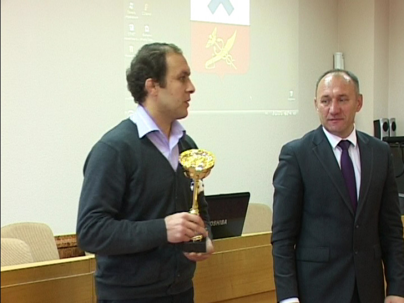 Официально. Аппаратное совещание