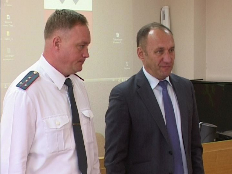 Официально. Аппаратное совещание