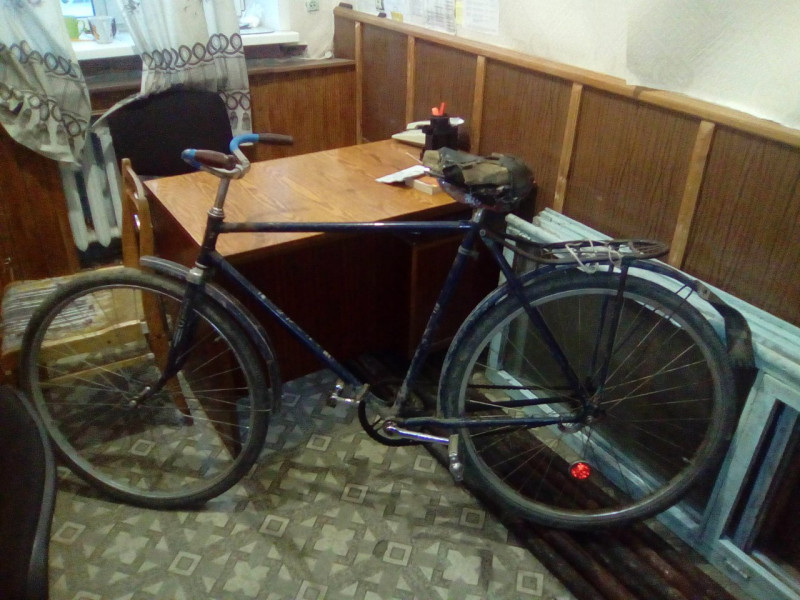 Сотрудники полиции Ирбита просят ирбитчан помочь найти владельца бесхозного велосипеда