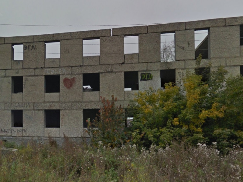 По поручению губернатора дом для 18 врачей Ирбита вывели из списка долгостроев