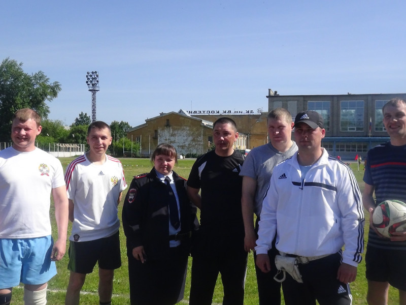 Соревнования по мини-футболу и стрельбе