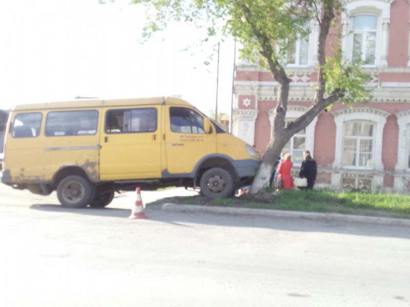 Водитель маршрутки сел за руль в состоянии наркотического опьянения