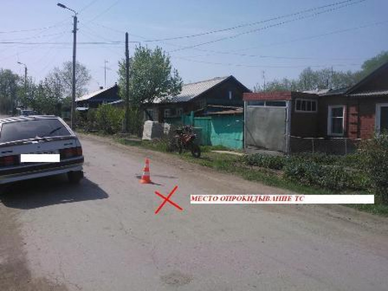 Подросток без прав перевернулся на мотоцикле