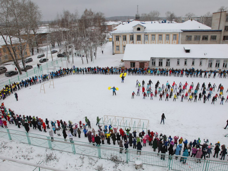 Праздничный флешмоб «13 - мы вместе!»