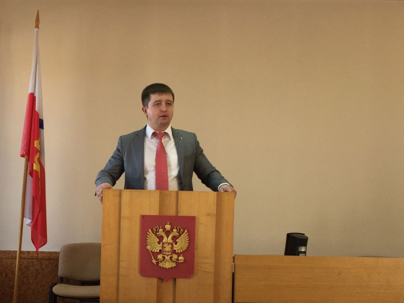 «Час информации». В Ирбите обсудили строительство ледовой арены