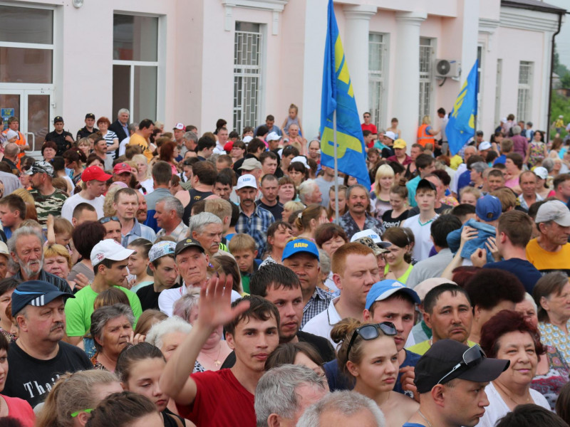 На что жалуются ирбитчане? Эхо спецпоезда ЛДПР!