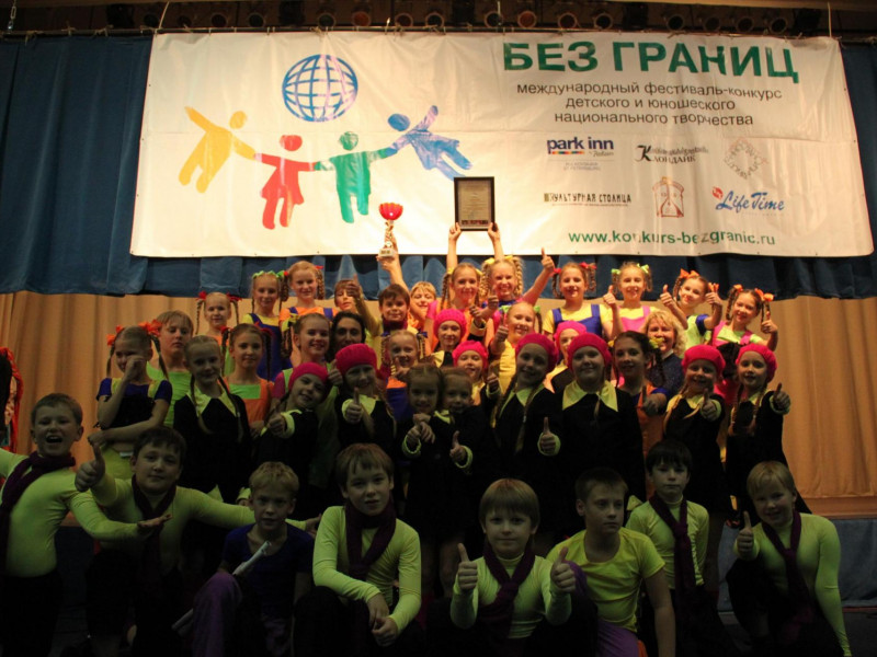 «Лазурит» вернулся с победой