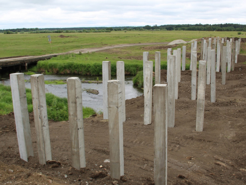 В селе Скородумское начался ремонт моста