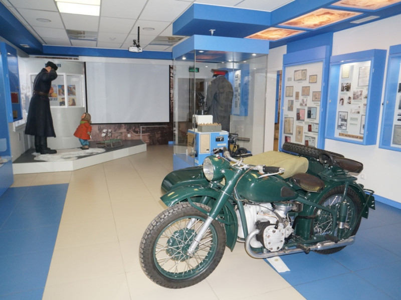 Ветеран ГАИ передал в музей ГУ МВД Свердловской области мотоцикл