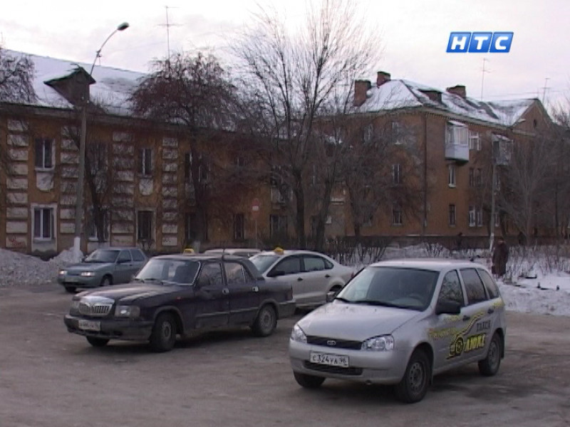 У таксиста угнали машину