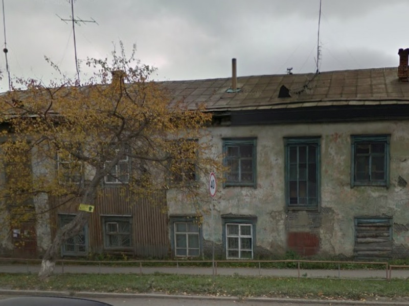 В Ирбите по требованию прокуратуры администрация муниципалитета предоставит жителям аварийного дома другое благоустроенное жилье