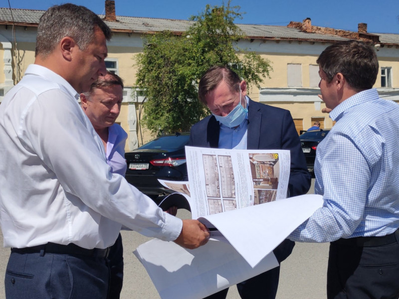 Заместитель губернатора Свердловской области Павел Креков сегодня побывал в Ирбите с рабочим визитом