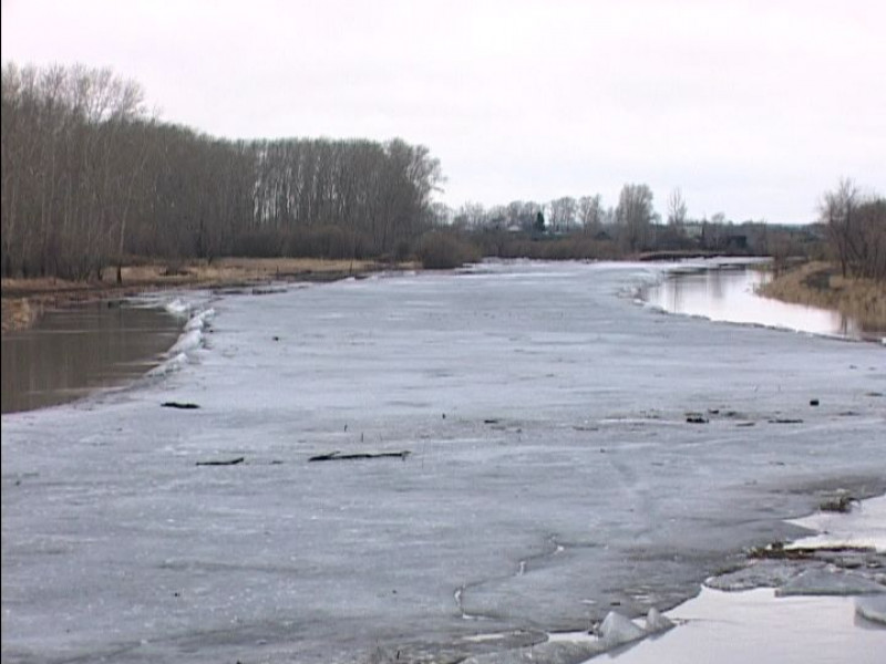 В связи с предстоящим весенним половодьем сотрудники Межмуниципального отдела МВД России «Ирбитский» обращают внимание горожан и жителей района на соблюдение мер собственной безопасности и обеспечение сохранности имущества