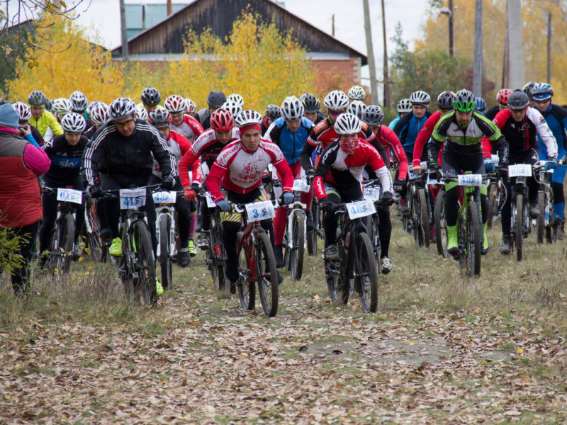 В Ирбите прошел веломарафон «Первый снег»