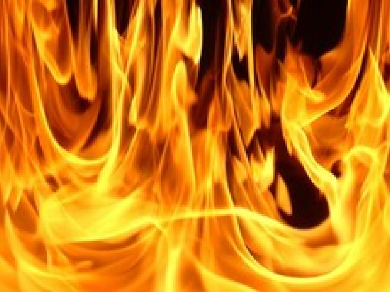 Пожар в гаражах по ул. Орджоникидзе