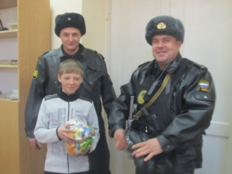 В Ирбите школьники помогли полицейским разыскать «потеряшку»