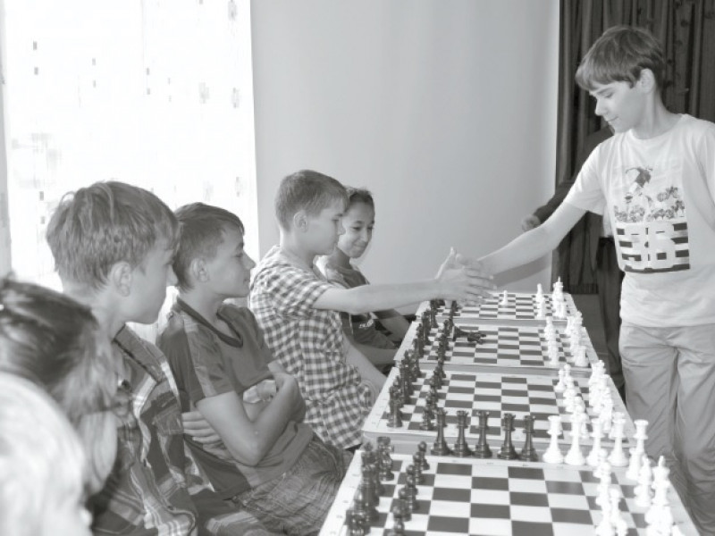 Шахматы в детский дом