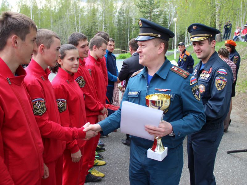Спасали, тушили, выживали и победили