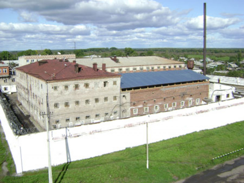 В СИЗО-2 г. Ирбит пытались доставить пол-литра спирта