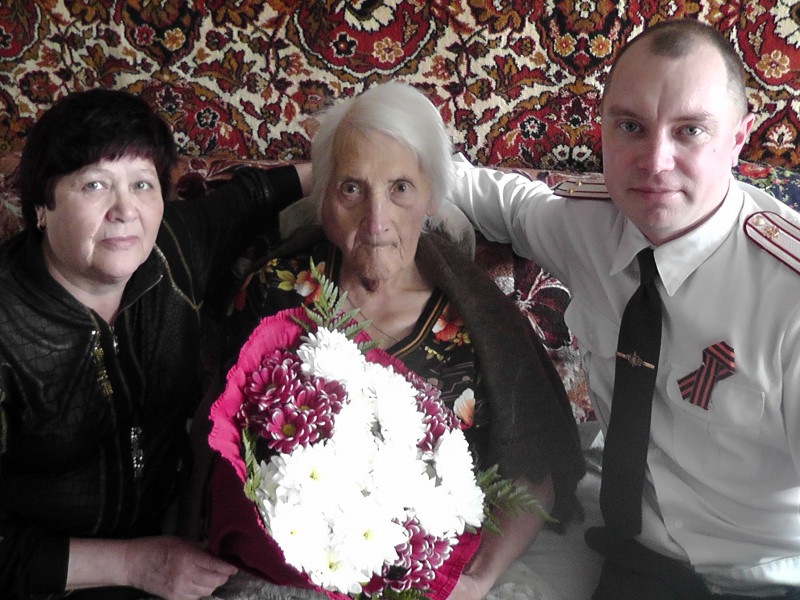 В Ирбите поздравили ветеранов с 9 мая