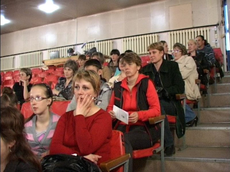 Скоро выпускные