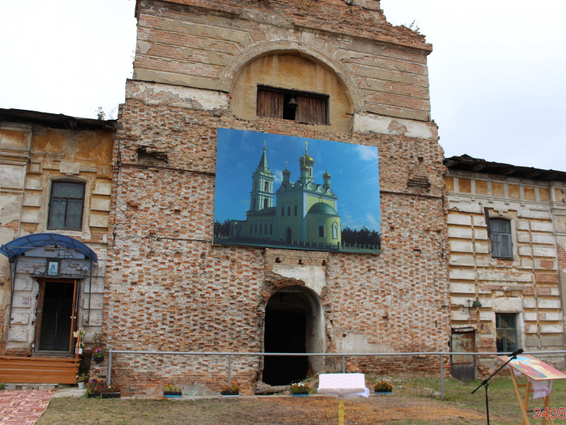 Фотопрогулка по Сретенскому собору