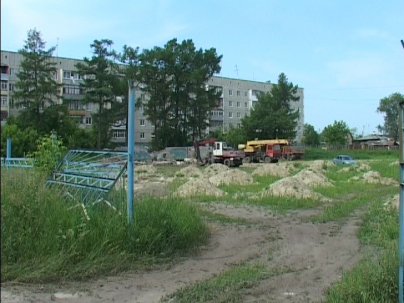 Будет искусственное покрытие стадиона