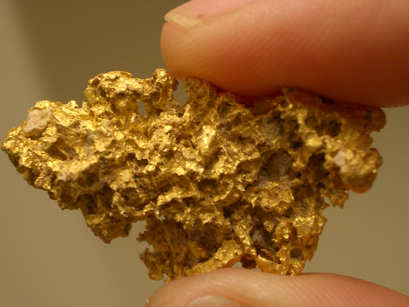 В окрестностях Ирбита в реке Ница нашли золото