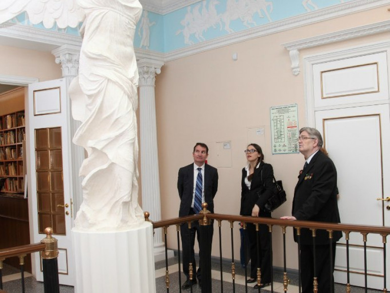 Из Америки с визитом