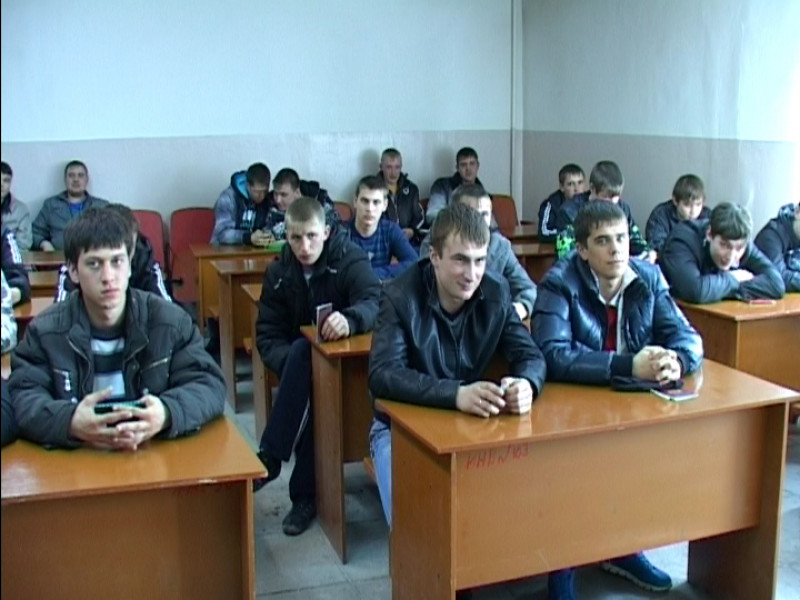 Вы служите – мы вас подождём