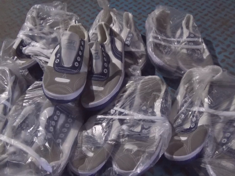 Более 6 тысяч пар обуви без маркировки не пустили в Свердловскую область