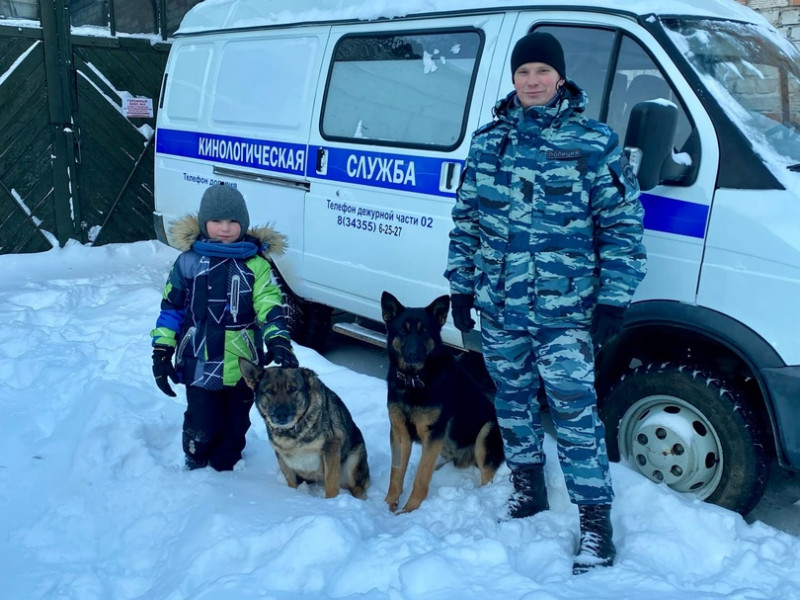 Ирбитские полицейские продолжают исполнять детские мечты