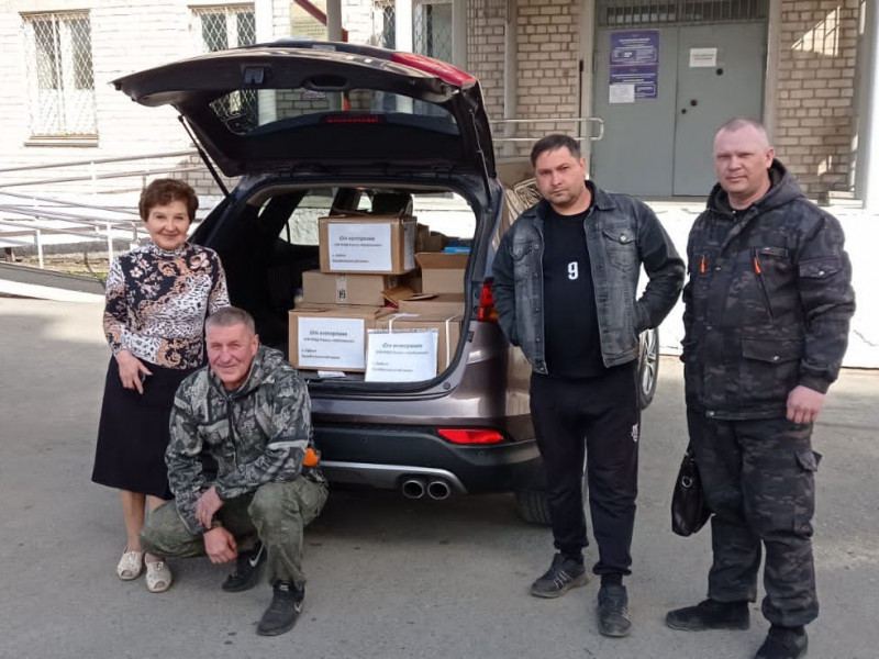 Ветераны Ирбитского ОВД собрали гуманитарную помощь