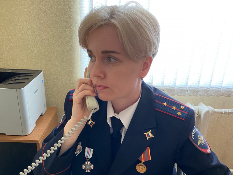 Полиция Ирбита на страже детства. Первосентябрьский «Телефон доверия»