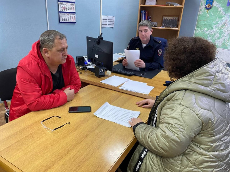 Председатель Общественного совета при МО МВД России «Ирбитский» принял участие в приеме граждан руководством отдела полиции