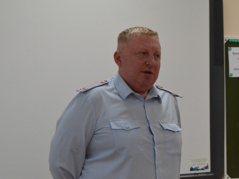 Полиция Ирбита продолжает проводить профилактические беседы по мошенничеству с трудовыми коллективами организаций