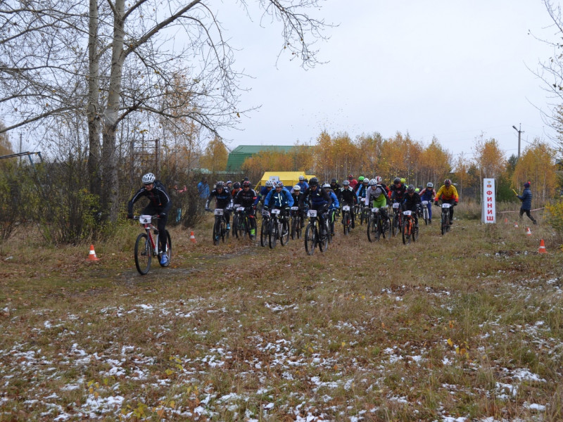 В Ирбите прошел веломарафон «Первый снег 2018»