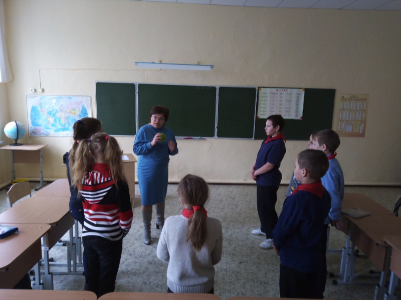 В Ирбите для детей, обучающихся по адаптированным основным программам, проведена квест-игра «Знаю-исполняю»